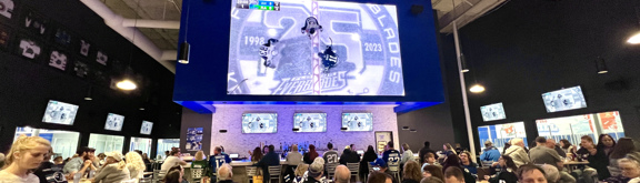 Icebreakers Bar & Grill